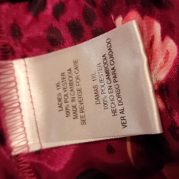 SECRET TREASURES  ( 2 PC. ) BURGUNDY SATIN  NIGHT SET. PANTS& TOP . - Picture 6 of 8